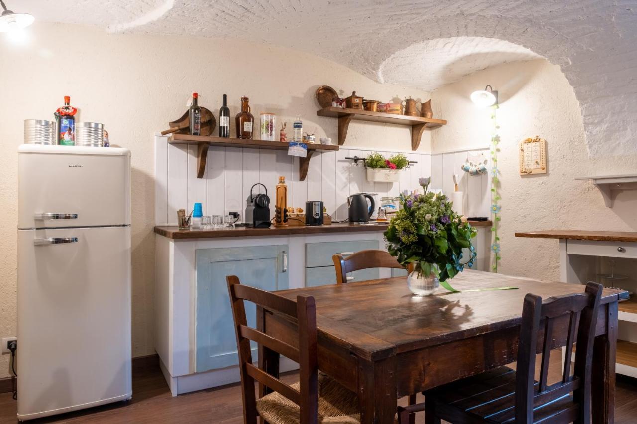 B&B Il Cortile Biella Buitenkant foto