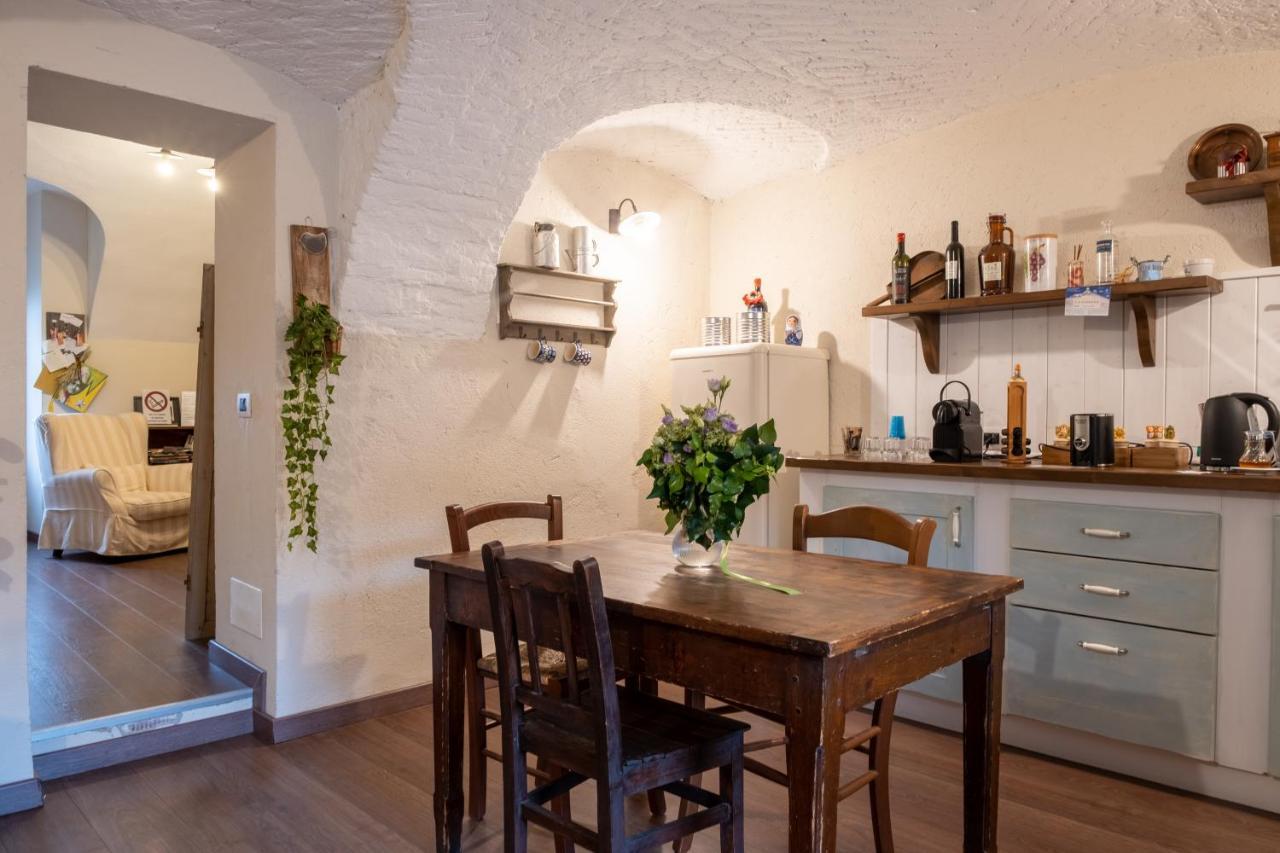 B&B Il Cortile Biella Buitenkant foto